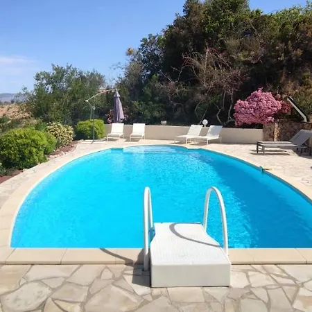 Апартаменты F4 A Avec Piscine Et Vue Sur Портисьо