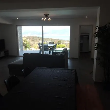 F4 A Porticcio Avec Piscine Et Vue Sur