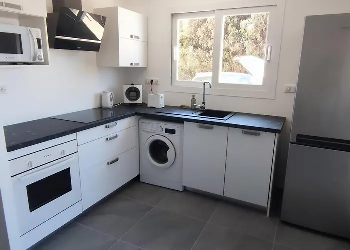 Apartment F4 A Avec Piscine Et Vue Sur Porticcio (Corsica)
