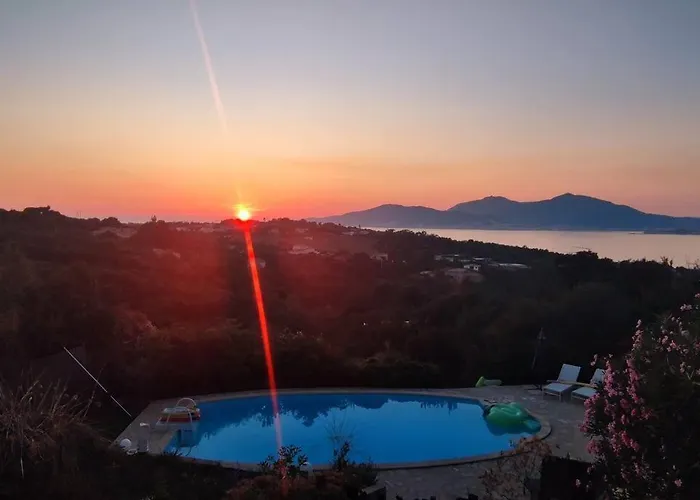 Apartmán F4 A Avec Piscine Et Vue Sur Porticcio (Corsica)