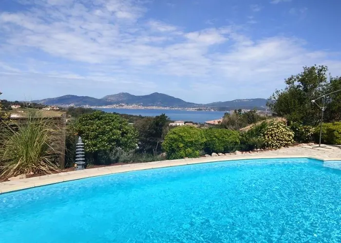F4 A Avec Piscine Et Vue Sur