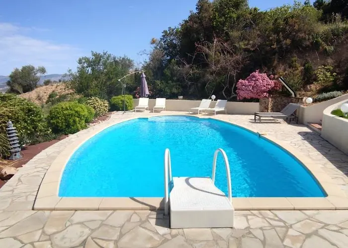 Apartment F4 A Avec Piscine Et Vue Sur Porticcio (Corsica)